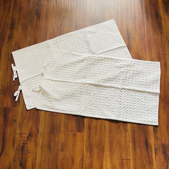 Shabby Chic Waffle Knit Pillow Shams (2) King Size White 100% Cotton Ashley - Picture 1 of 5